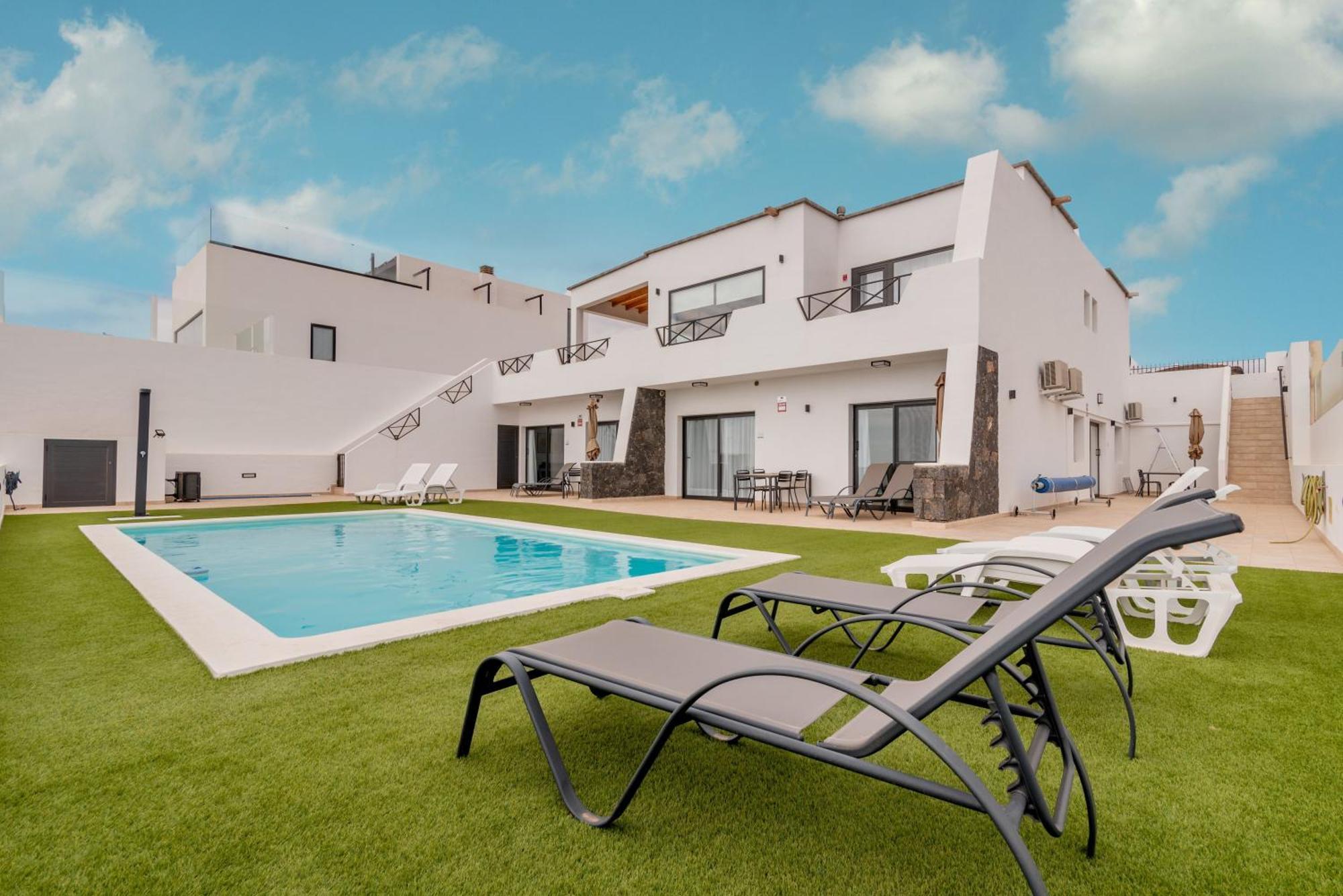 Seascape Heated Pool, Air-Con, View, Adult Only Διαμέρισμα Κοραλέχο Εξωτερικό φωτογραφία